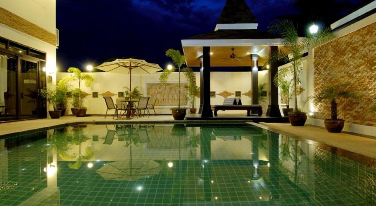 The Iris Pool Villa Rawai Quarto foto